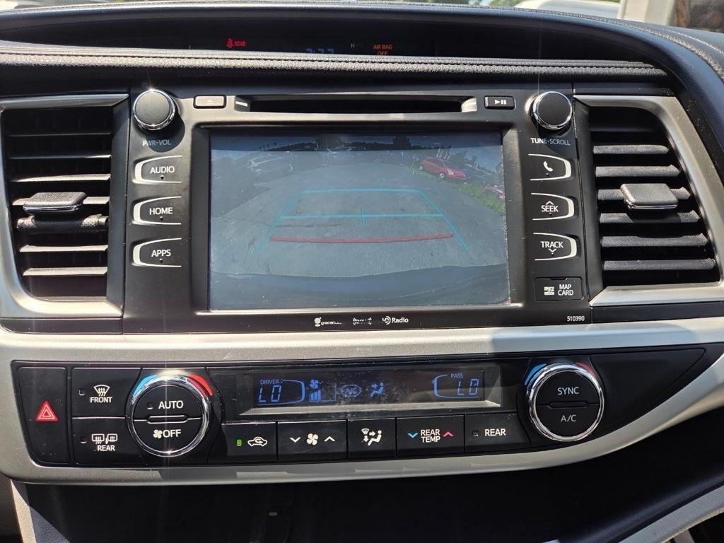 Toyota Highlander XLE AWD V6 2019