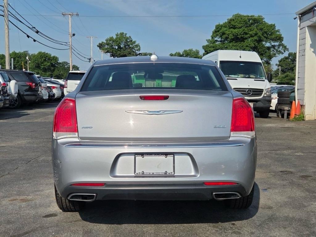 Chrysler 300 Limited AWD 2015