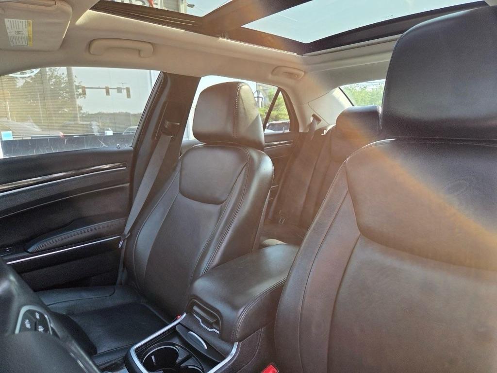 Chrysler 300 Limited AWD 2015