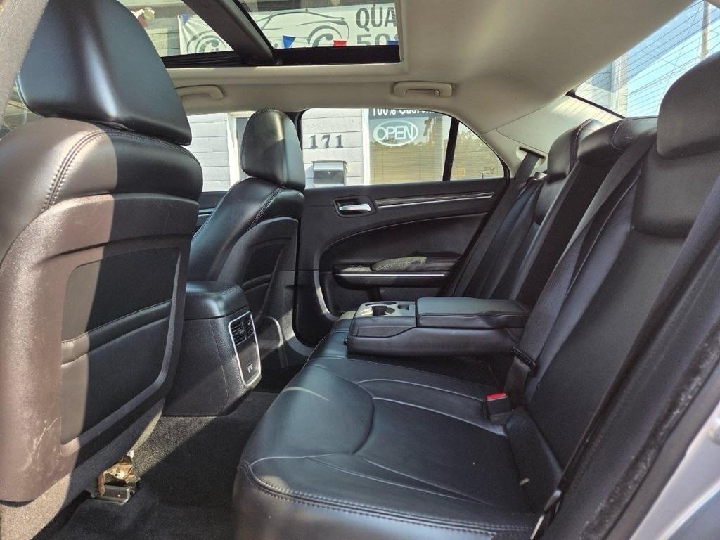 Chrysler 300 Limited AWD 2015