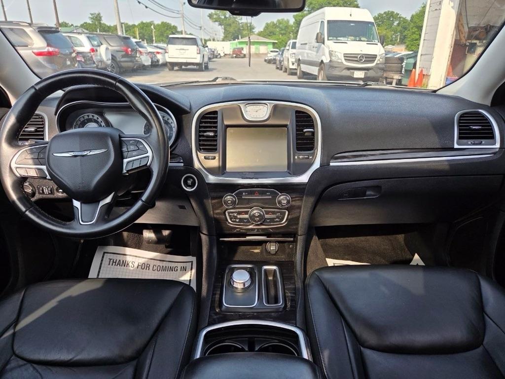 Chrysler 300 Limited AWD 2015