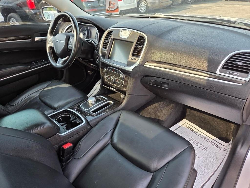 Chrysler 300 Limited AWD 2015