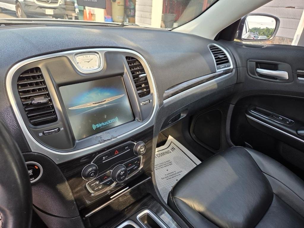 Chrysler 300 Limited AWD 2015