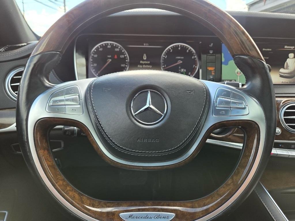 Mercedes-Benz S-Class S550 4MATIC 2014