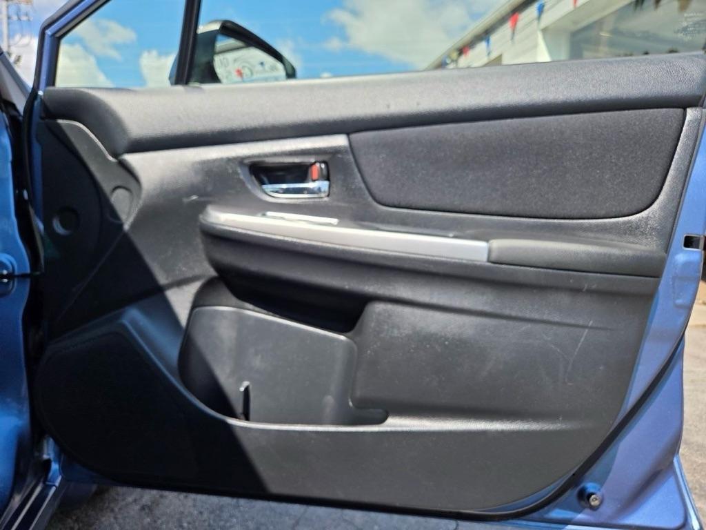 Subaru Impreza 2.0i Premium PZEV 5-Door 2015