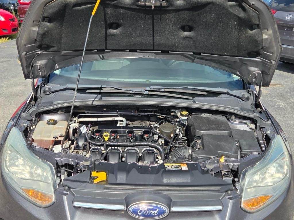 Ford Focus SE Hatch 2014