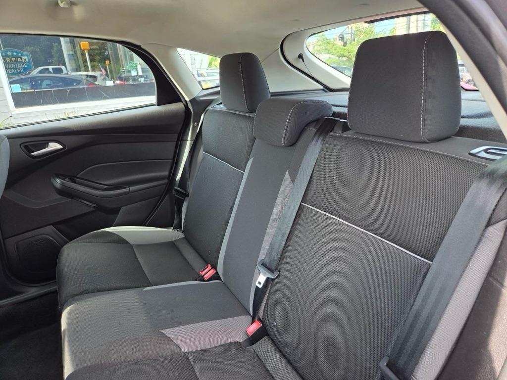 Ford Focus SE Hatch 2014