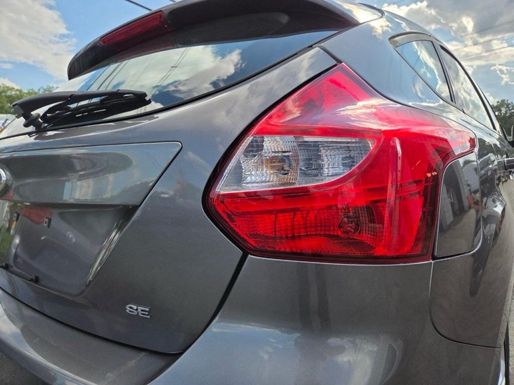 Ford Focus SE Hatch 2014