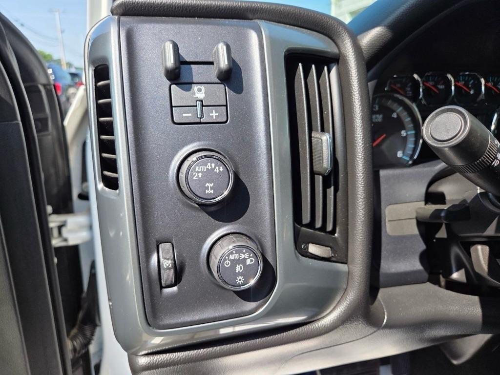 Chevrolet Silverado 1500 LT Crew Cab 4WD 2017