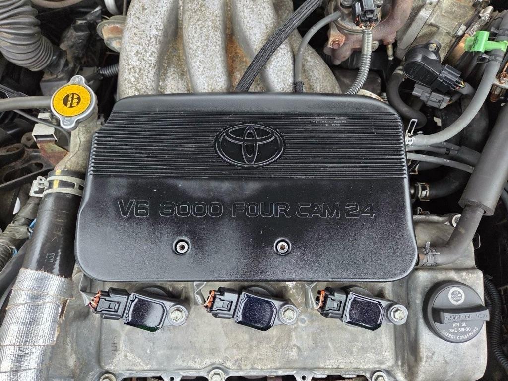 Toyota Camry LE V6 2002
