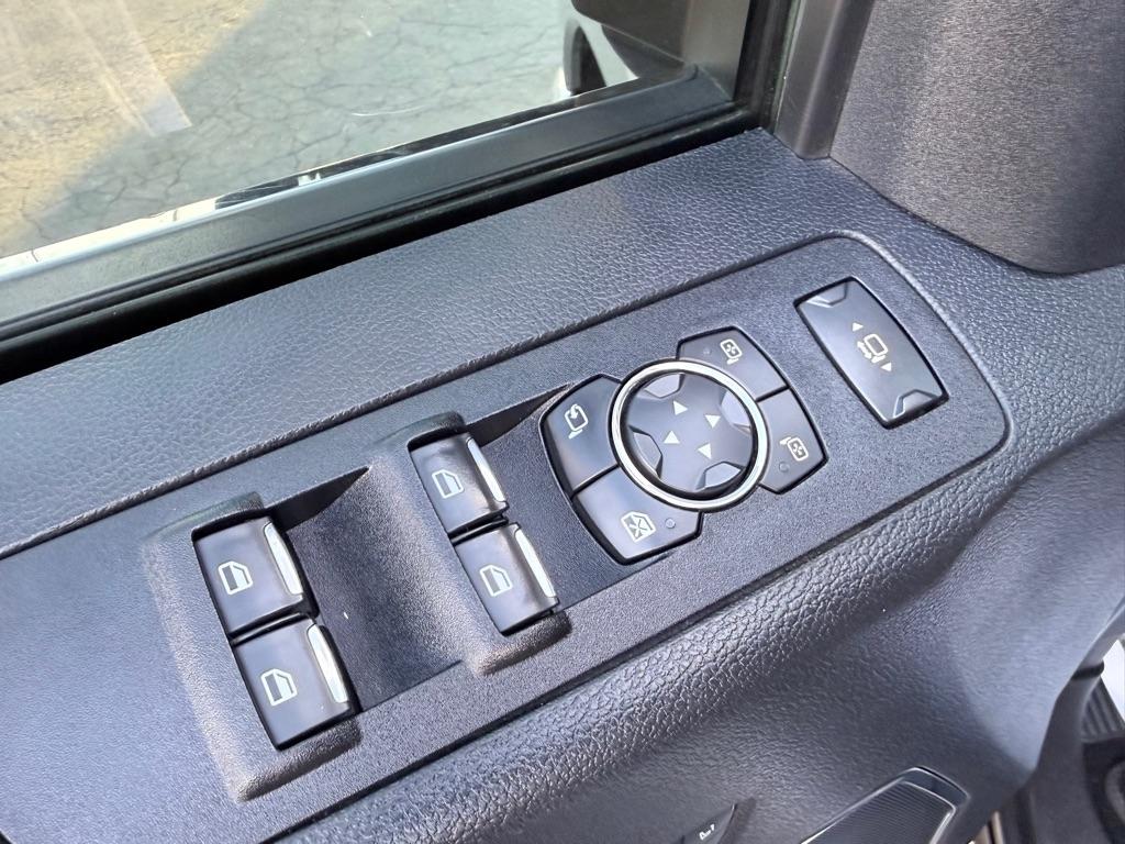 Ford F-350 SD Platinum Crew Cab Long Box 4WD 2021