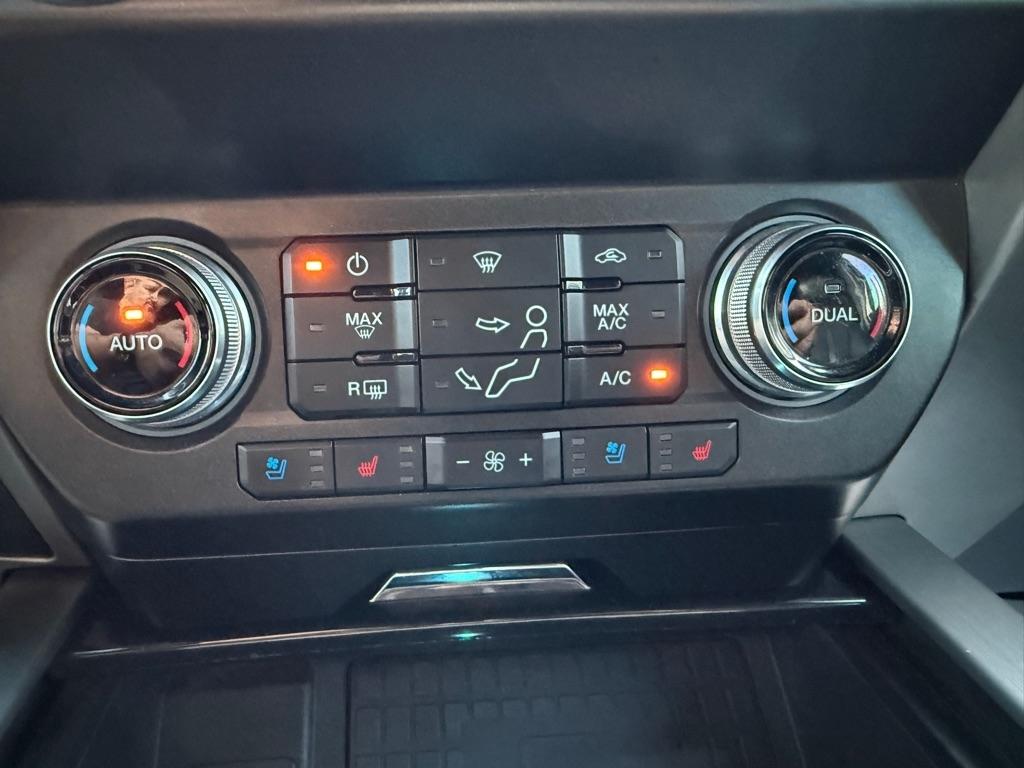 Ford F-350 SD Platinum Crew Cab Long Box 4WD 2021