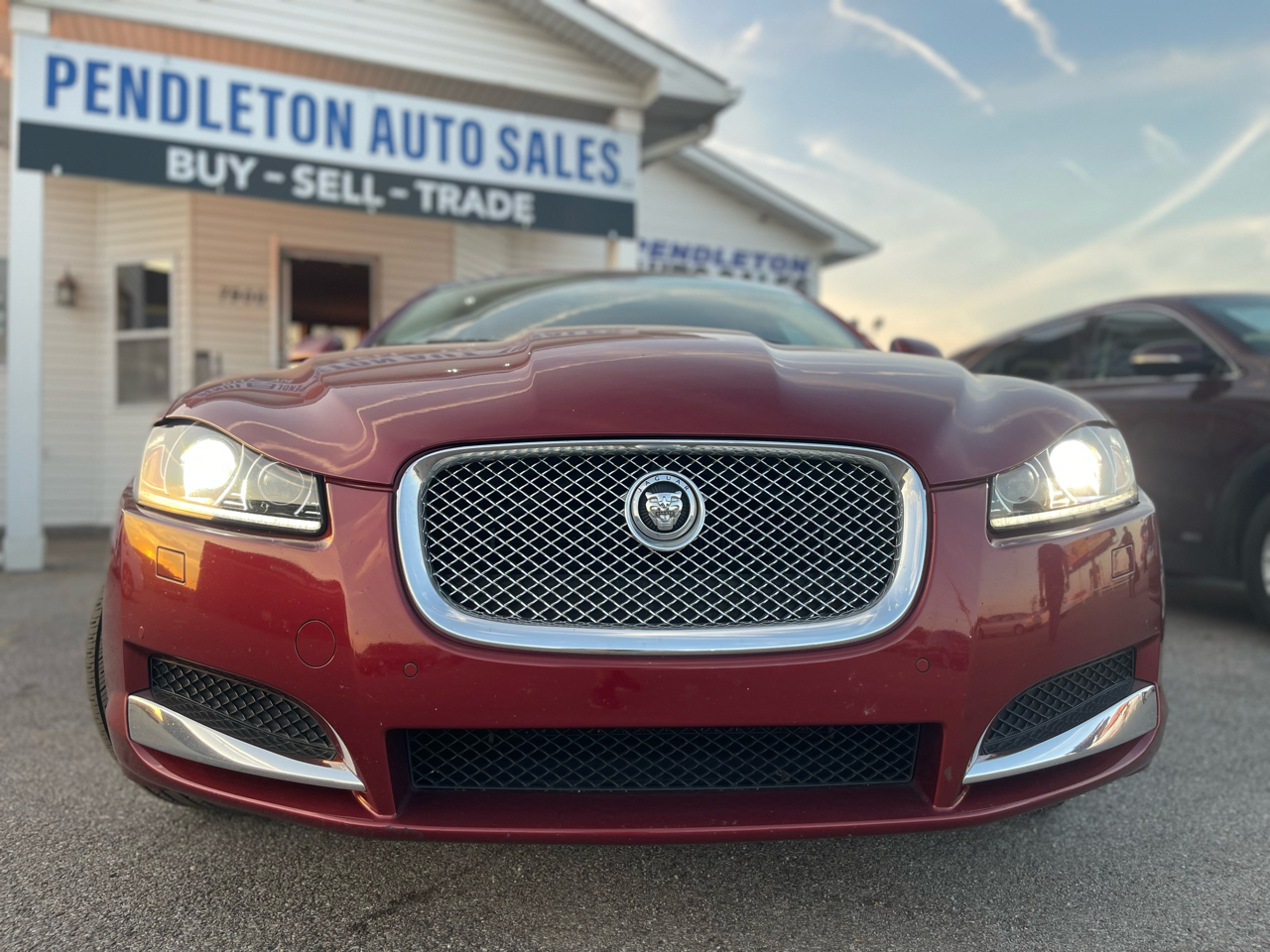Jaguar XF-Series XF 3.0L V6 SC AWD 2013