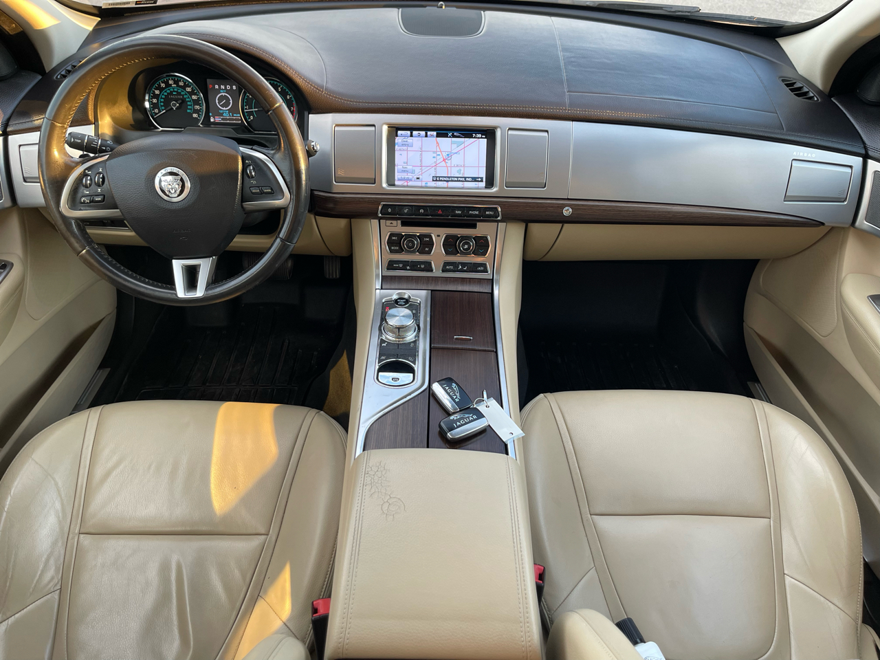 Jaguar XF-Series XF 3.0L V6 SC AWD 2013