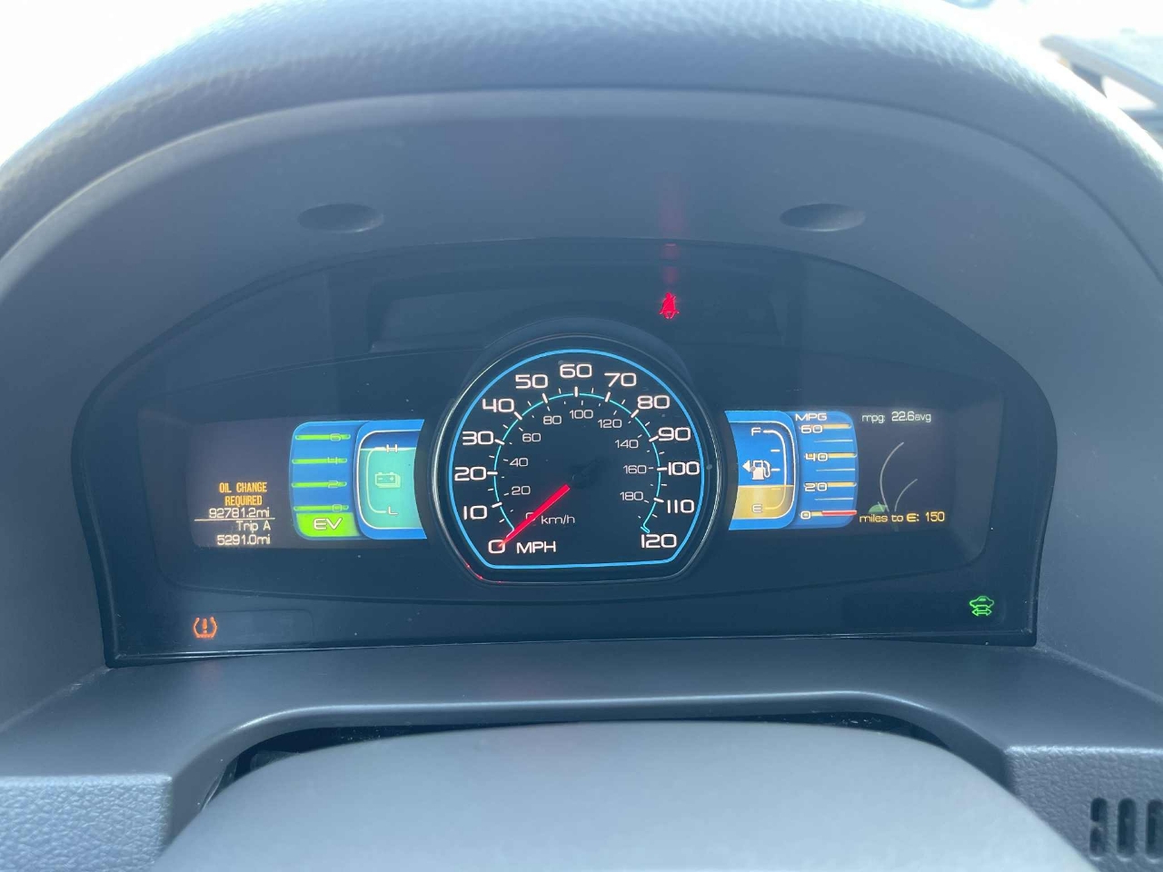 Ford Fusion Hybrid Sedan 2011