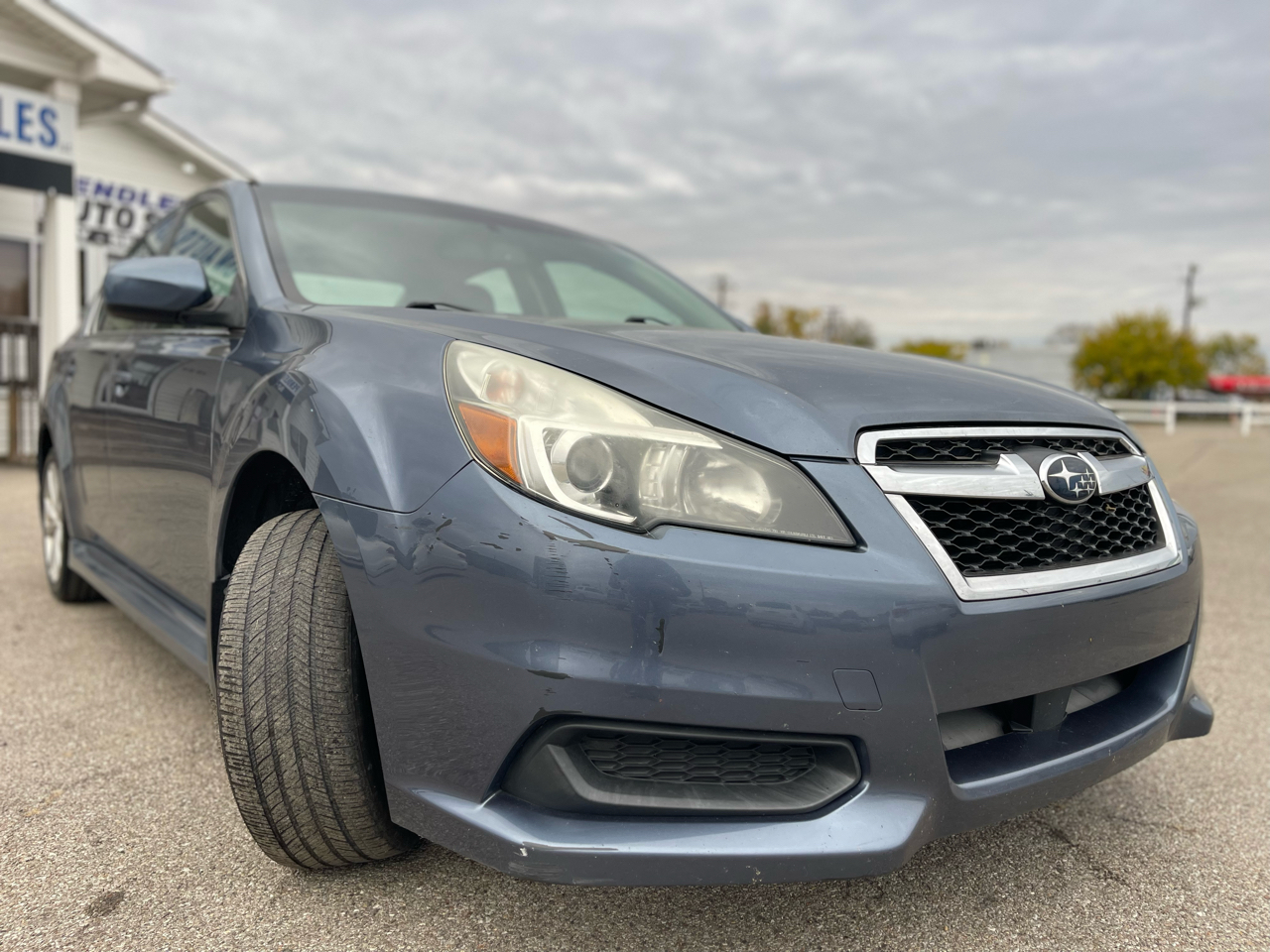 Subaru Legacy 2.5i Premium 2013