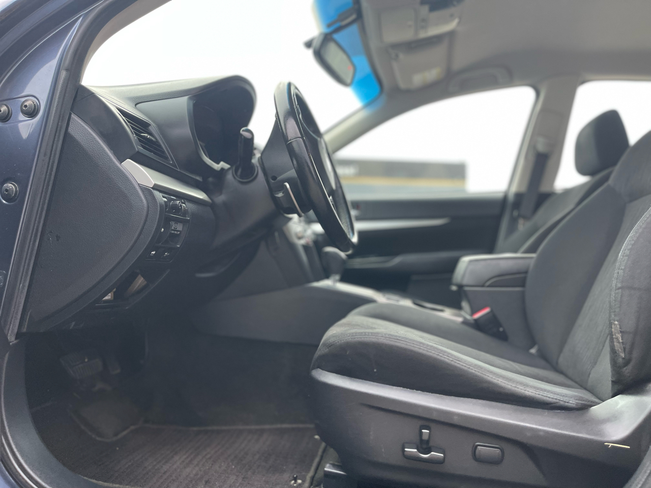 Subaru Legacy 2.5i Premium 2013