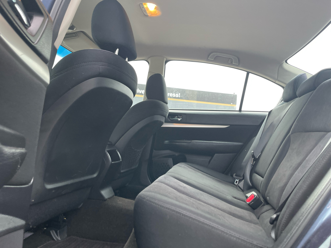 Subaru Legacy 2.5i Premium 2013