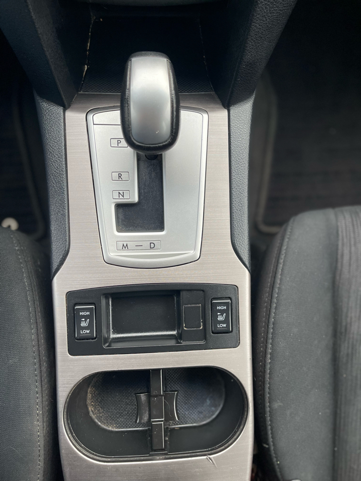 Subaru Legacy 2.5i Premium 2013