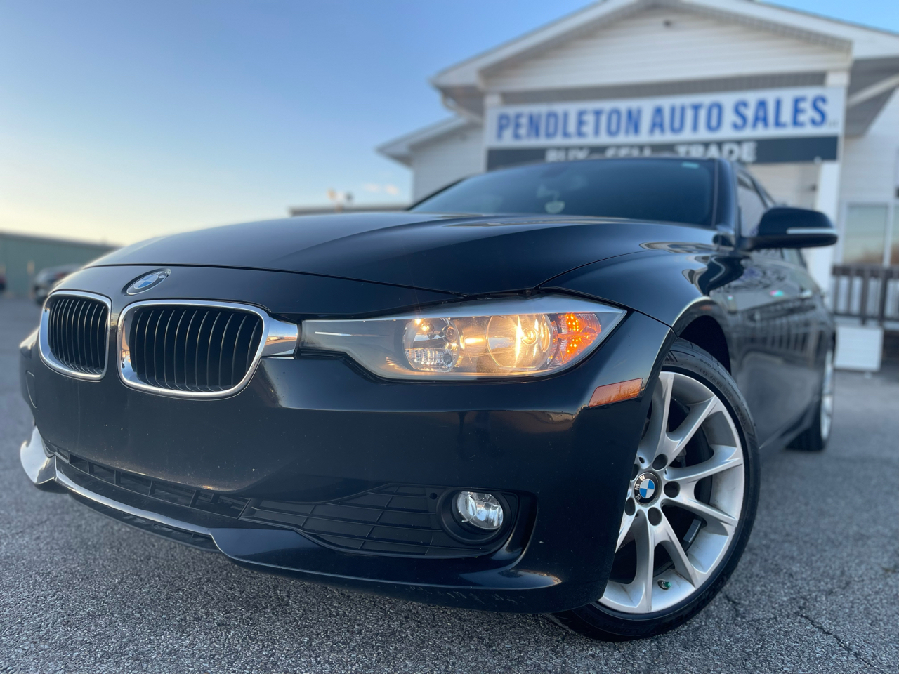 2014 BMW 3 Series 320i