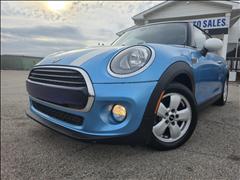 2016 MINI Cooper 