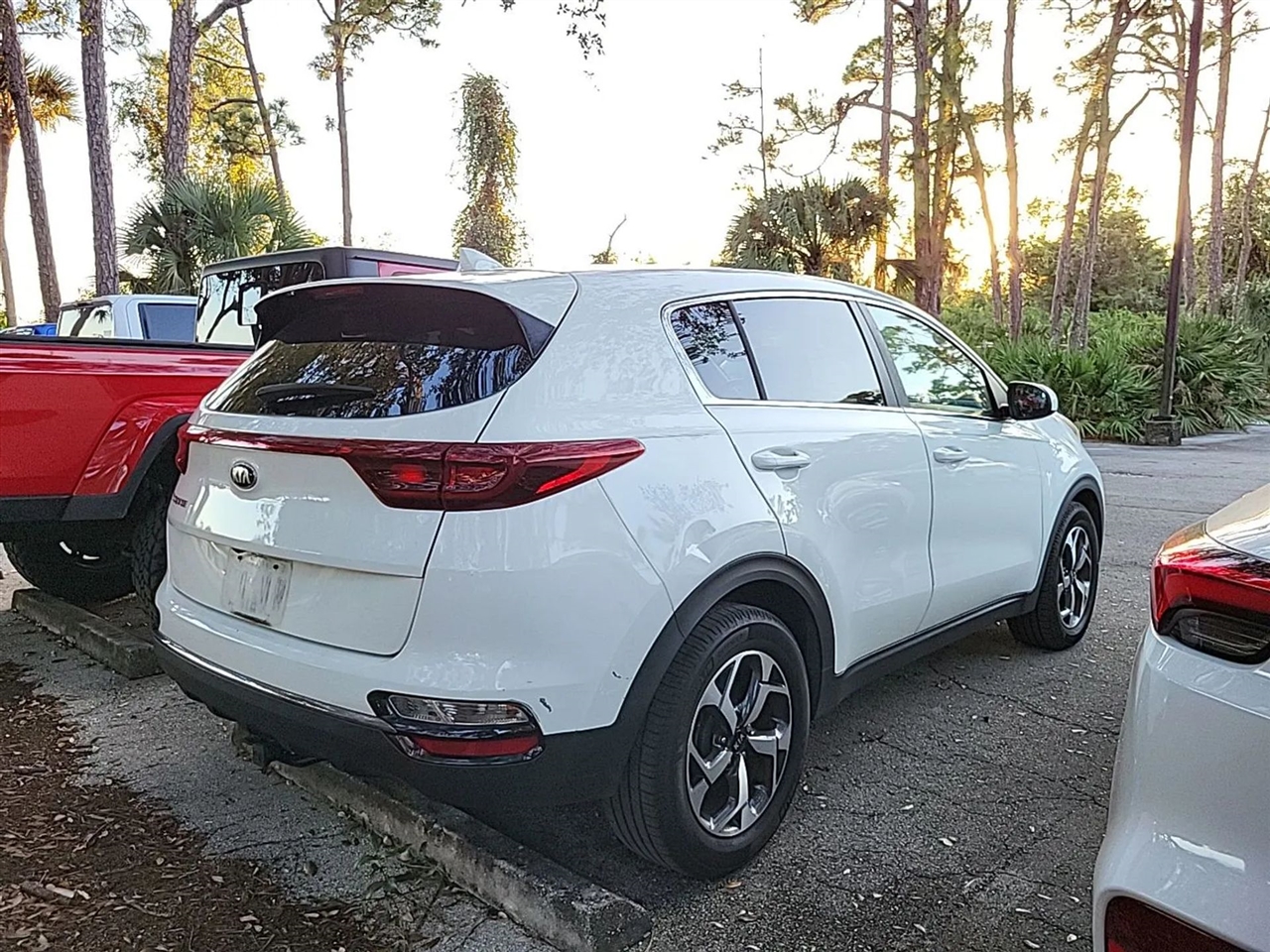2020 Kia Sportage LX photo 4
