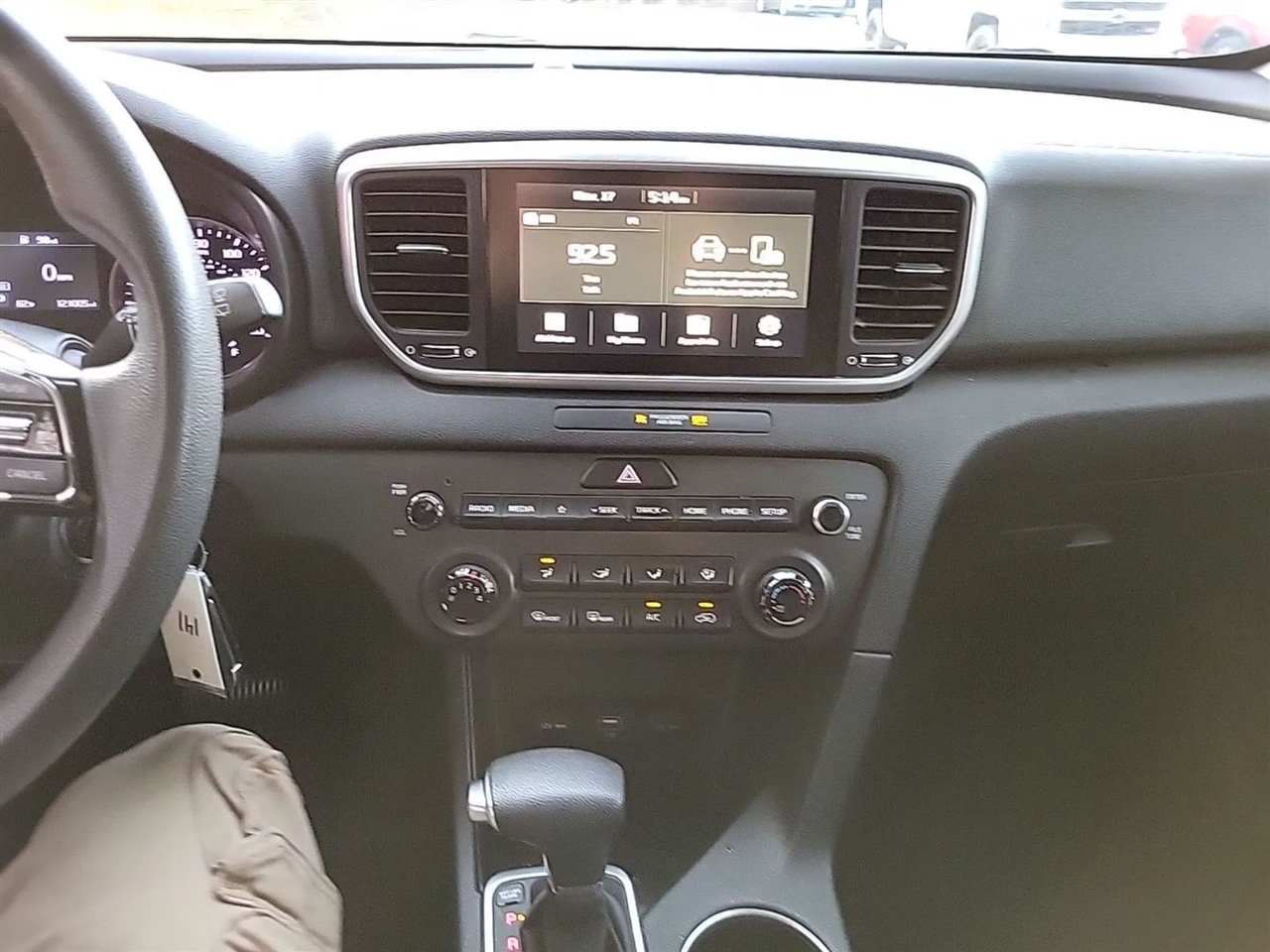 2020 Kia Sportage LX photo 2