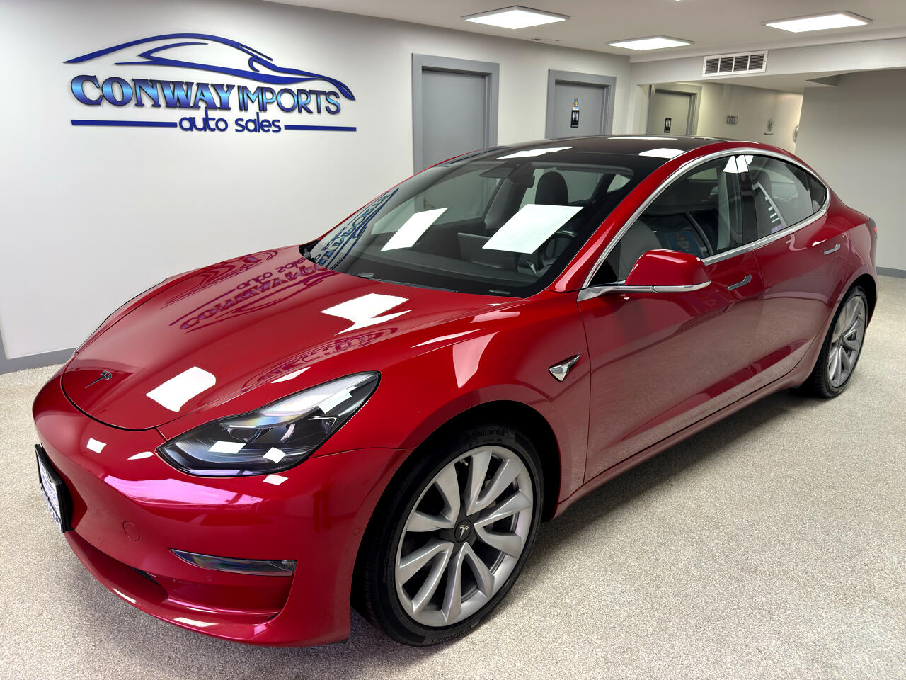 2018 Tesla Model 3 Long Range photo 2