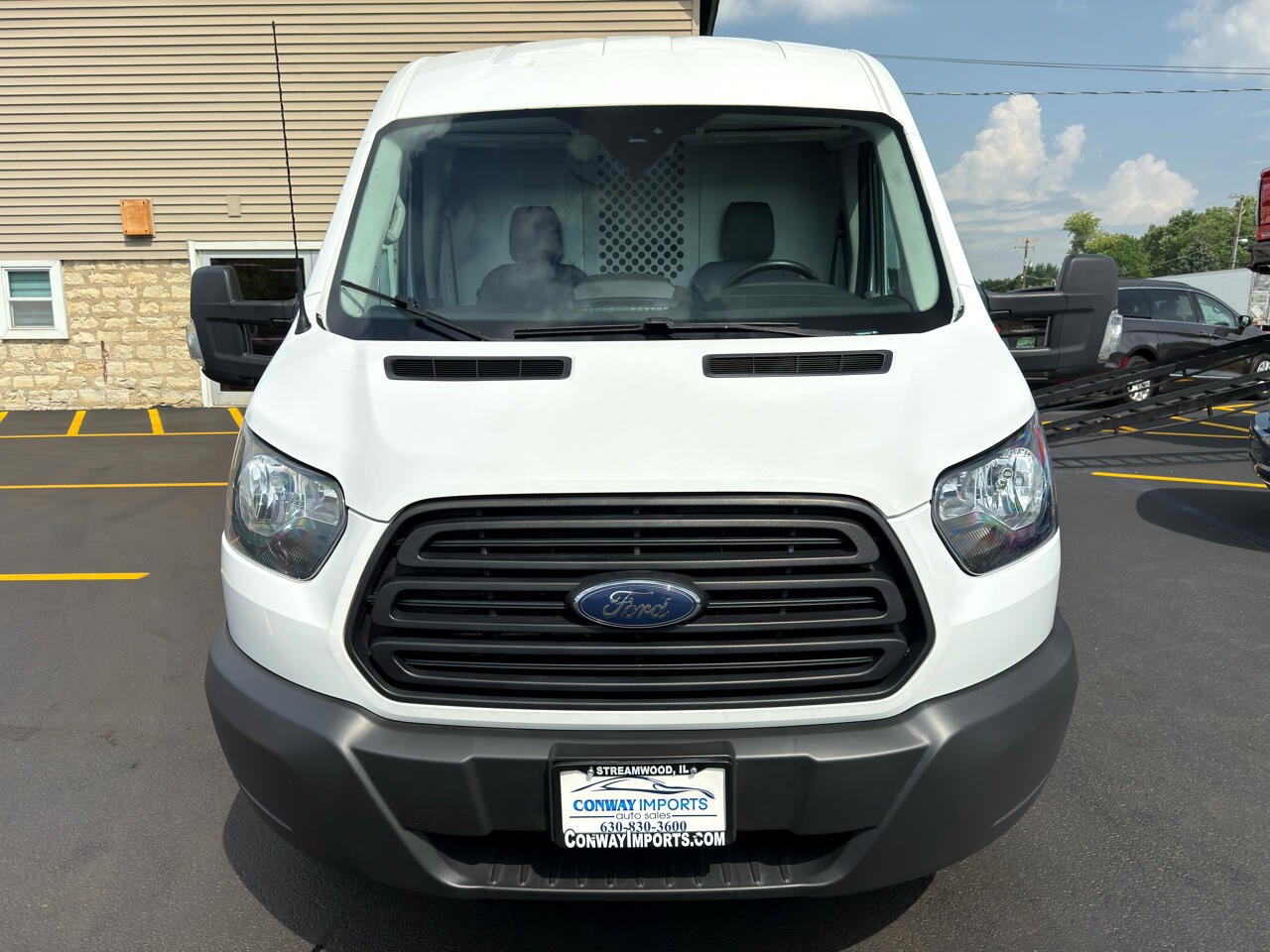 Ford Transit Van T-250 130" Med Rf 9000 GVWR Sliding RH Dr 2019