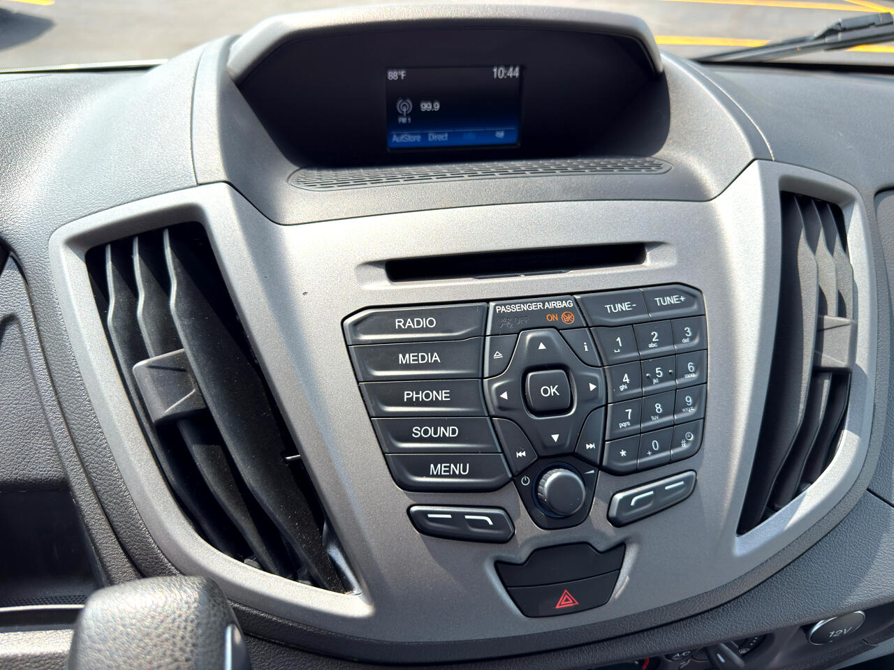 Ford Transit Van T-250 130" Med Rf 9000 GVWR Sliding RH Dr 2019