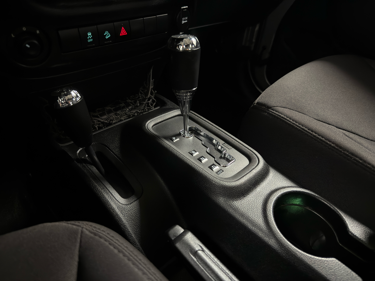 Jeep Wrangler 4WD 2dr Sport 2013