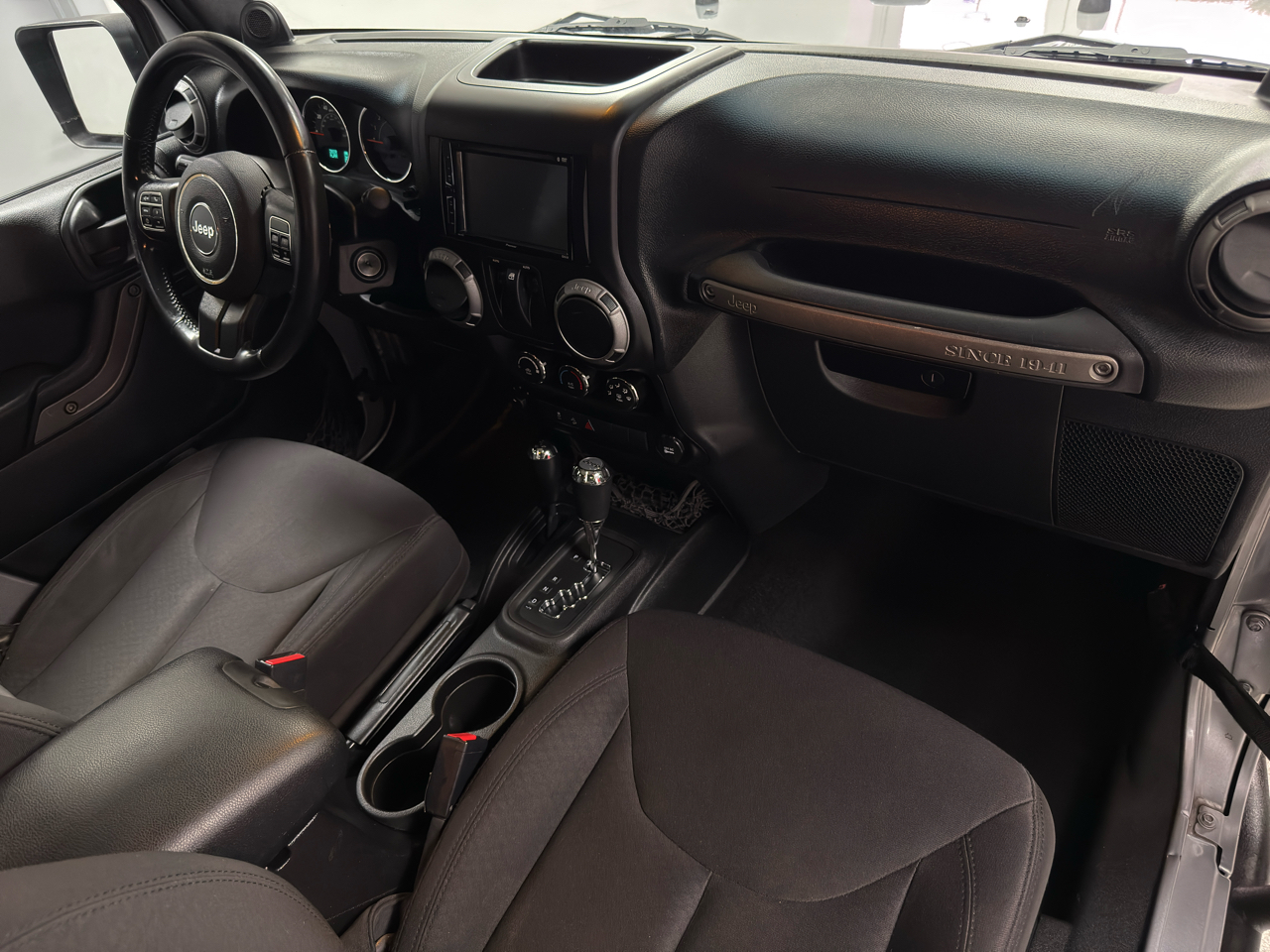 Jeep Wrangler 4WD 2dr Sport 2013