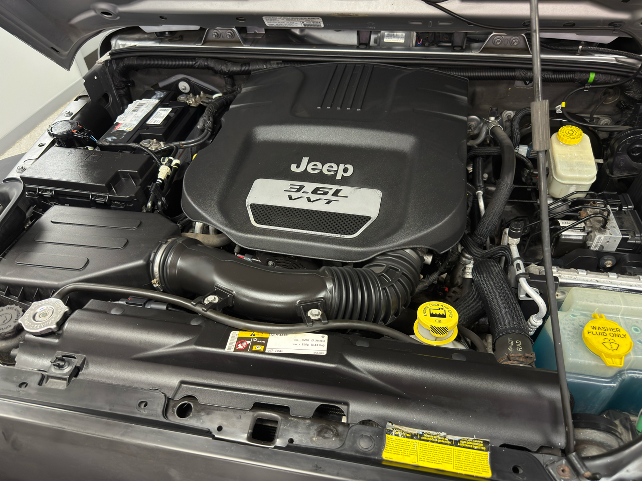 Jeep Wrangler 4WD 2dr Sport 2013