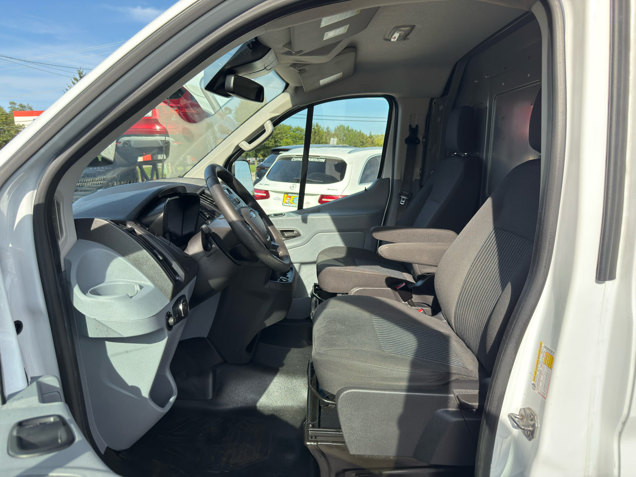 Ford Transit Van T-250 130" Low Rf 9000 GVWR Swing-Out RH Dr 2019