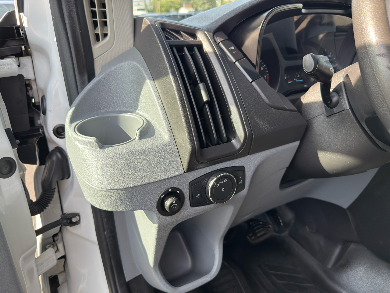 Ford Transit Van T-250 130" Low Rf 9000 GVWR Swing-Out RH Dr 2019