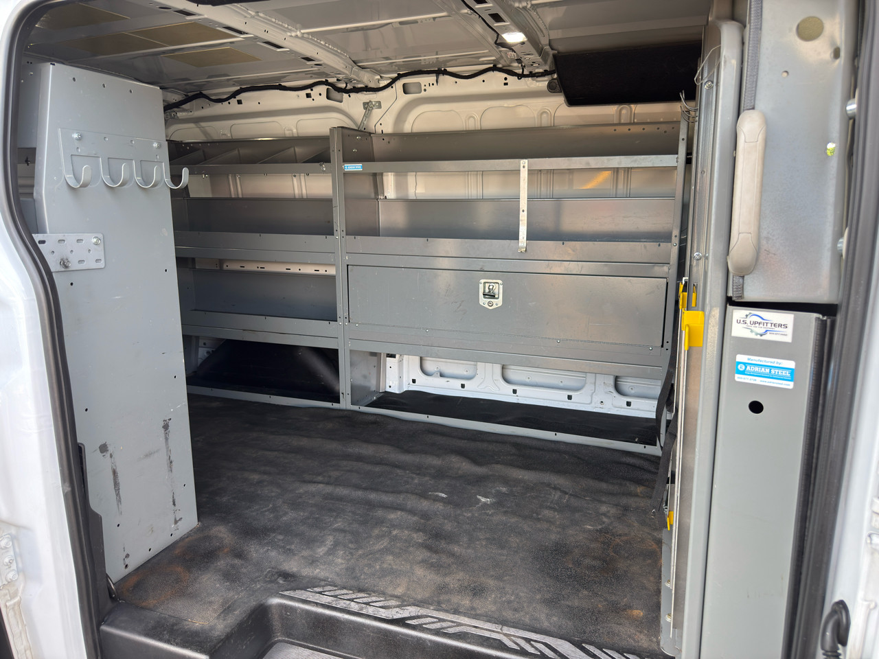 Ford Transit Van T-250 130" Low Rf 9000 GVWR Swing-Out RH Dr 2019