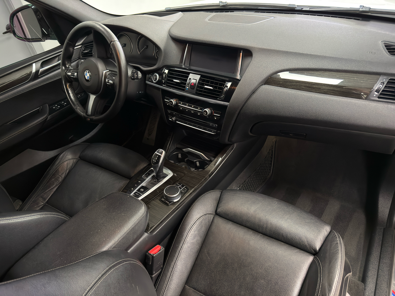 BMW X3 xDrive28i Sports Activity Vehicle 2017