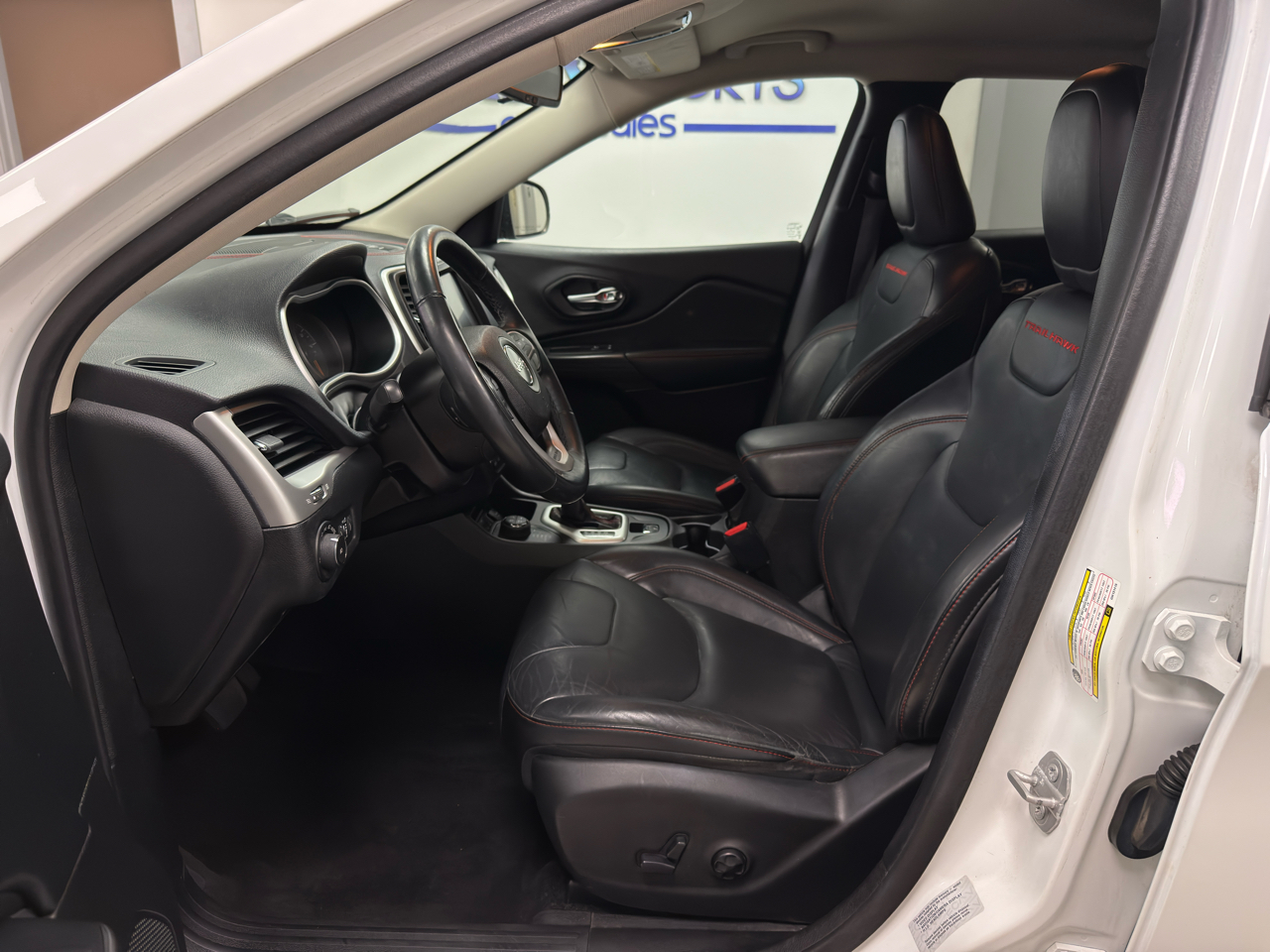 Jeep Cherokee 4WD 4dr Trailhawk 2016
