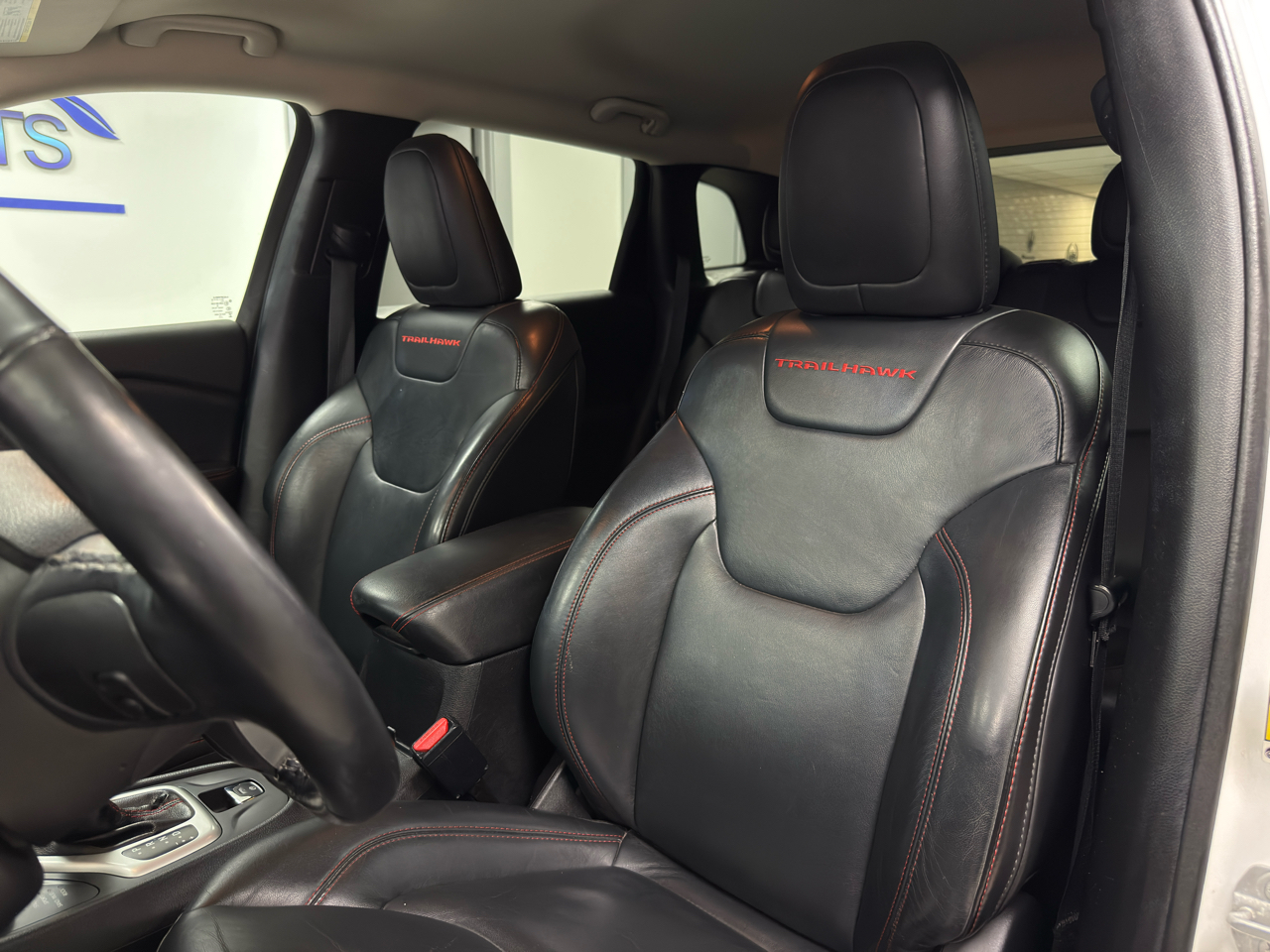 Jeep Cherokee 4WD 4dr Trailhawk 2016