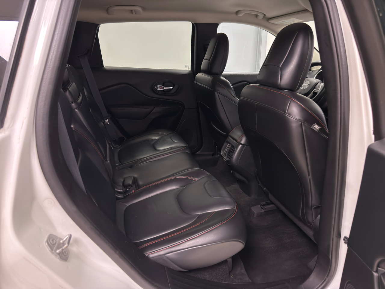Jeep Cherokee 4WD 4dr Trailhawk 2016