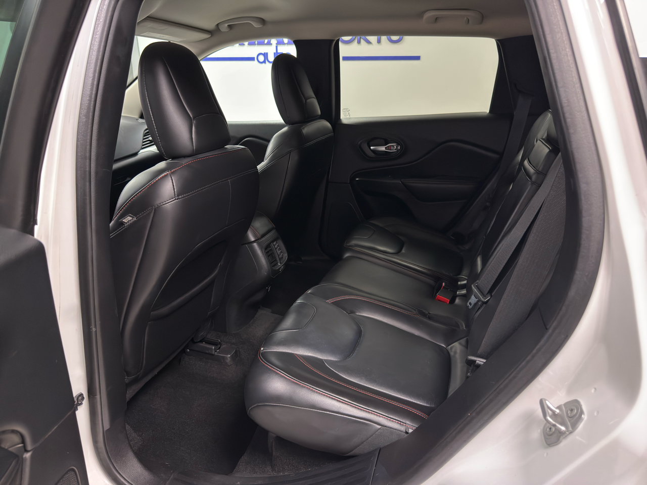 Jeep Cherokee 4WD 4dr Trailhawk 2016