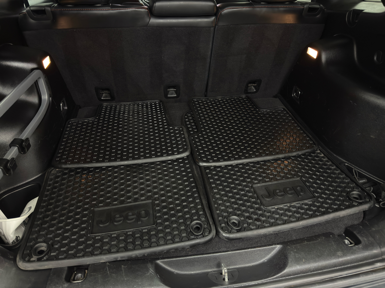 Jeep Cherokee 4WD 4dr Trailhawk 2016