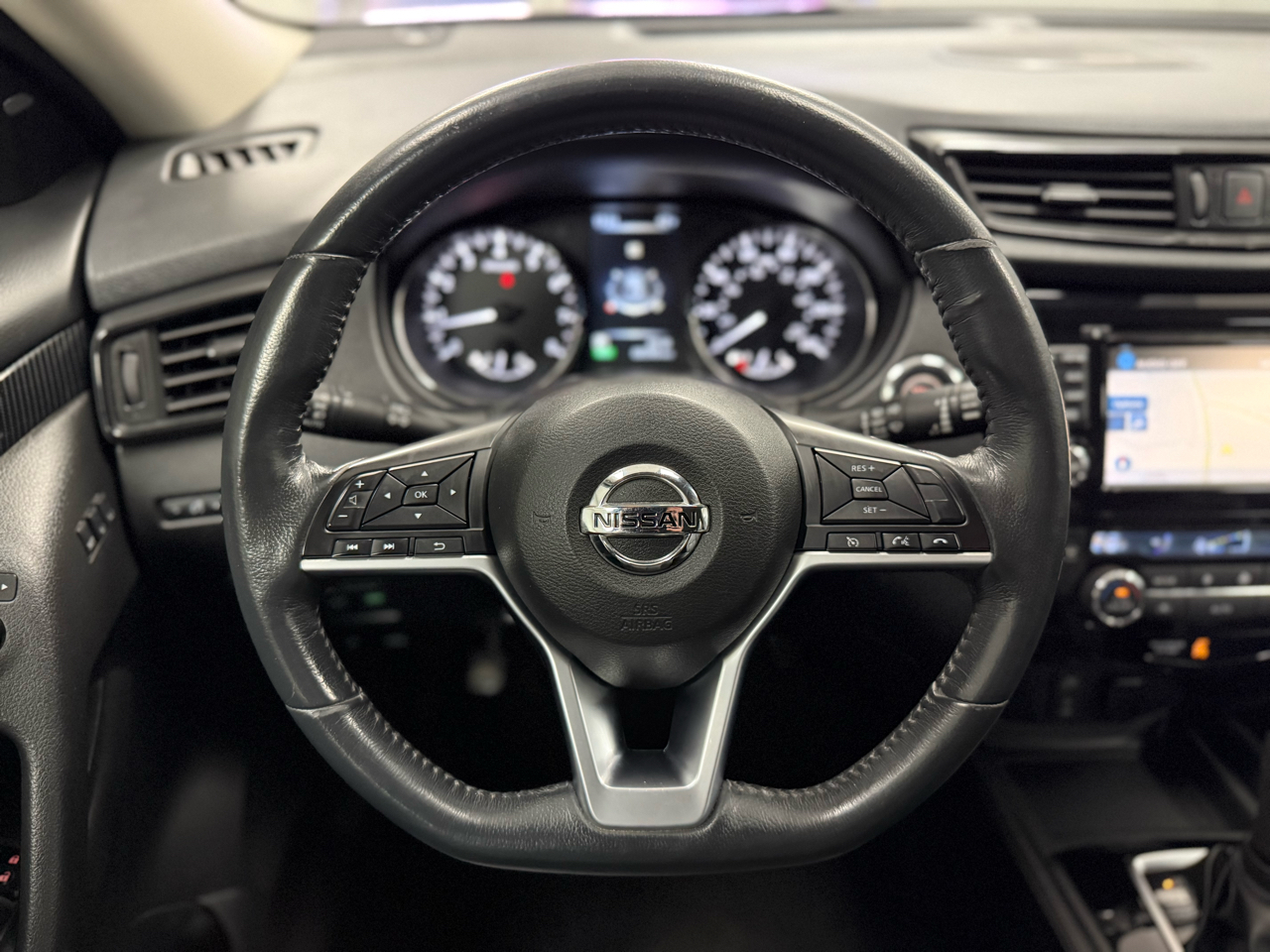 2017 Nissan Rogue SL photo 15