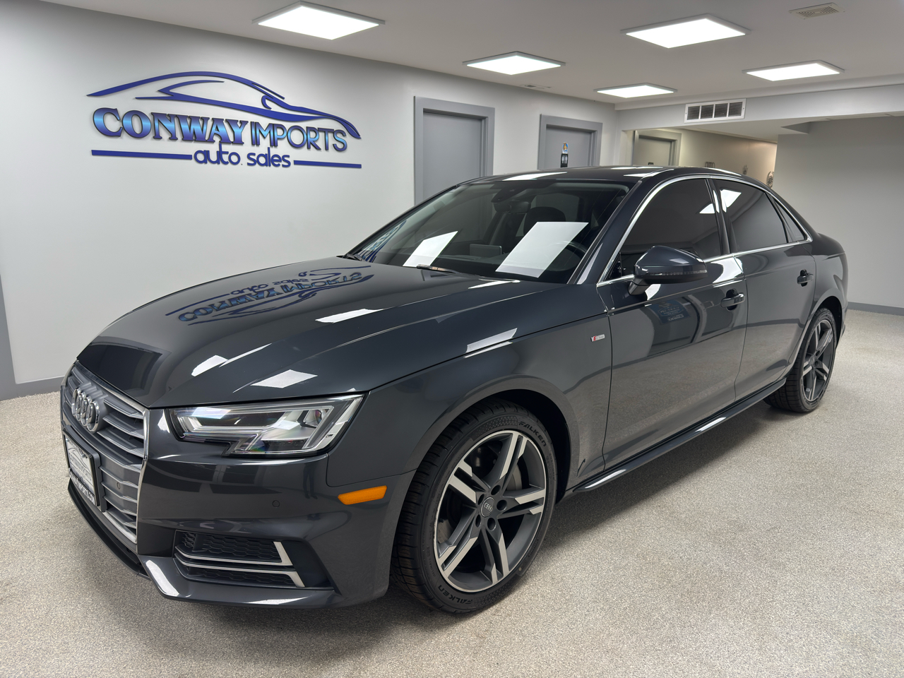 Audi A4 2.0T Premium Plus quattro Sedan 2018