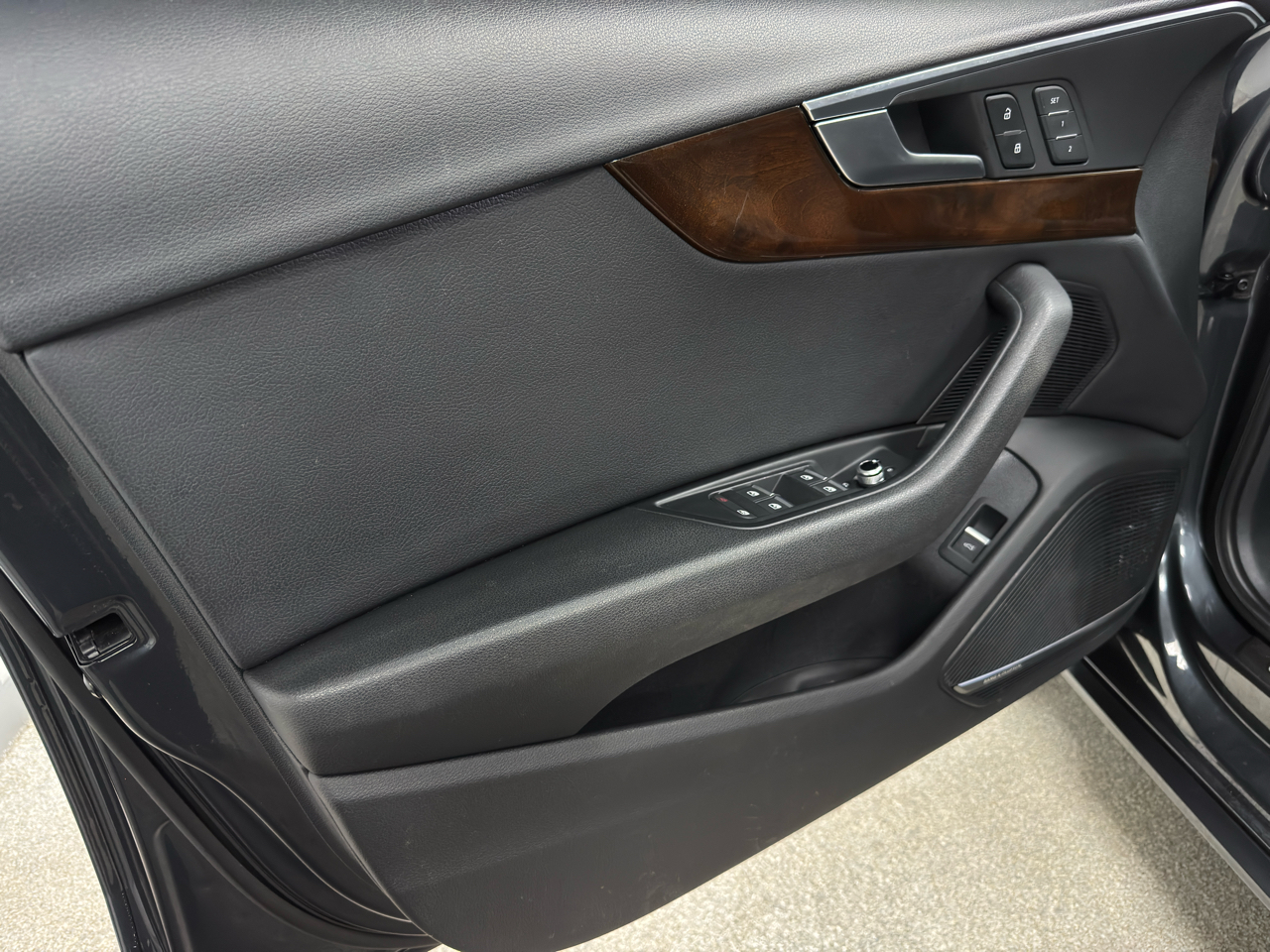 Audi A4 2.0T Premium Plus quattro Sedan 2018