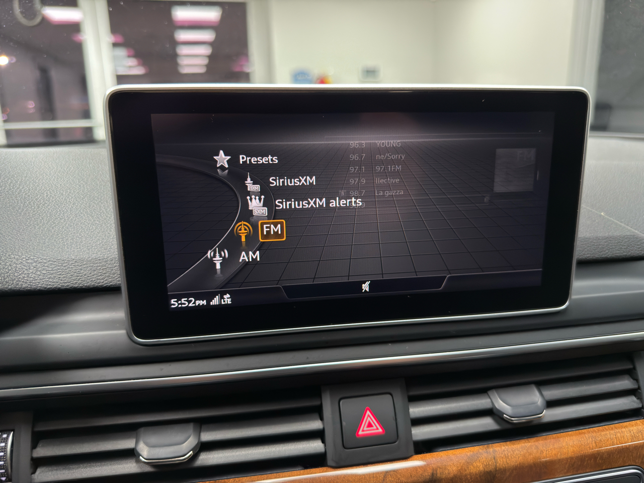 Audi A4 2.0T Premium Plus quattro Sedan 2018