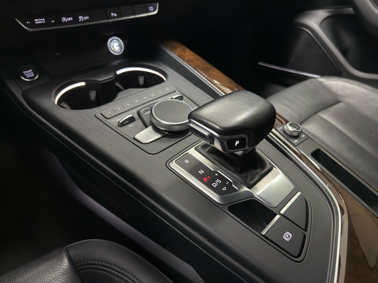 Audi A4 2.0T Premium Plus quattro Sedan 2018