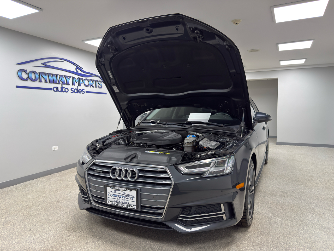 Audi A4 2.0T Premium Plus quattro Sedan 2018