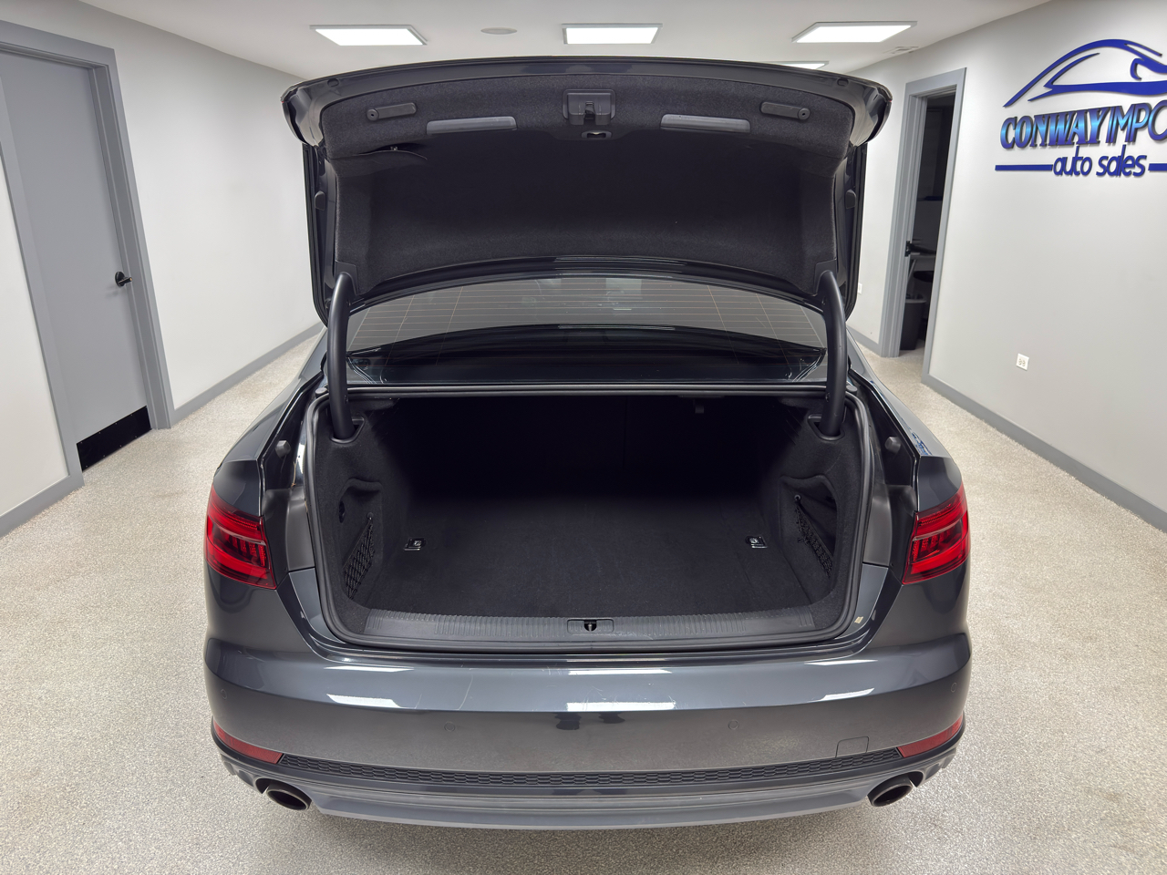 Audi A4 2.0T Premium Plus quattro Sedan 2018