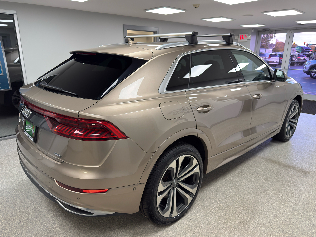 Audi Q8 Premium Plus 55 TFSI quattro 2019